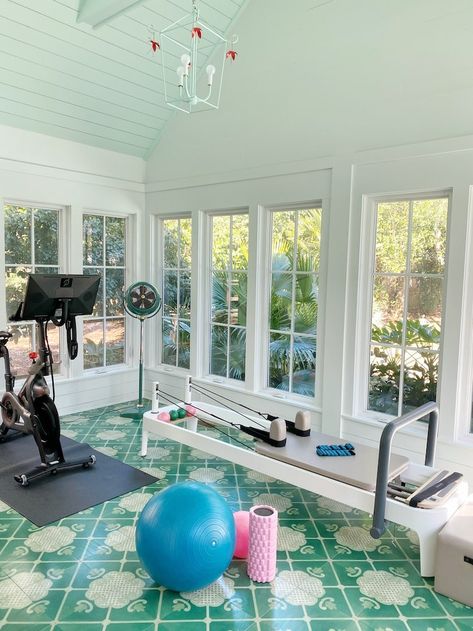 Workout Favorites Home Gym Wall Color, Pagoda Lantern, Sunroom Office, Home Gym Basement, House Gym, Getting Motivated, Working Out At Home, Basement Gym, Garage Addition