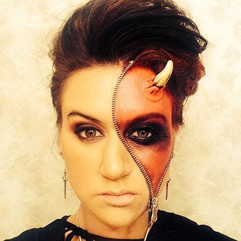 Zipper Makeup Looks Guaranteed to Freak Everyone Out This Halloween Halloween Zipper Face, Zipper Halloween Makeup, Zipper Face Halloween, Zipper Face Makeup, Meme Costume, Zipper Face, Zipper Makeup, Creepy Halloween Makeup, Cute Halloween Makeup