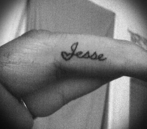 I tattooed my Fiancé's name on my ring finger<3 Jesse Name Tattoo, Jesse Name, Tattoo Ring Finger, Tatto Name, Favorite Tattoos, Ring Finger Tattoos, Ring Tattoos, Name Tattoo, Ring Finger