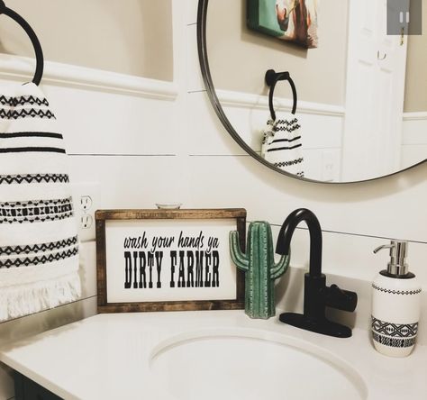 Farm Bathroom Ideas, Baby Bathroom Decor, Boho Western Bathroom, Bathrooms 2024, Western Bathrooms, Western Bathroom Decor, Western Bathroom, Western Bedroom Decor, Dream Farmhouse