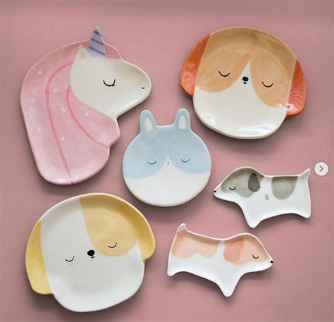 Kids Pottery Ideas, Tiny Ceramics Ideas, Ceramics For Kids, Kids Ceramics Projects, Ceramica Artesanal Ideas, Clay Diy Projects, Tanah Liat, Diy Ceramic, Print Studio