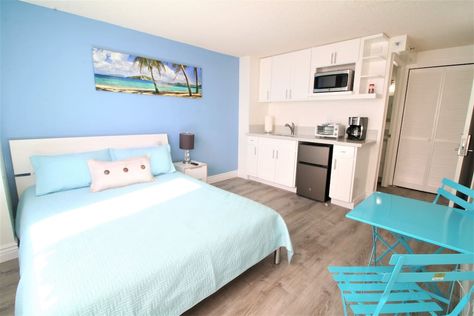 Entire home/apt in Honolulu, United States. Fully remodeled cute 200sqft studio with kitchenette. Close to beach and shopping. Ocean view. Practical and affordable. Has Wifi, A/C. Amenities: ... 200sqft Studio, Small Kitchenette, Bbq Area, House Bed, Queen Beds, Honolulu, Ocean View, Bed And Breakfast, Hawaii