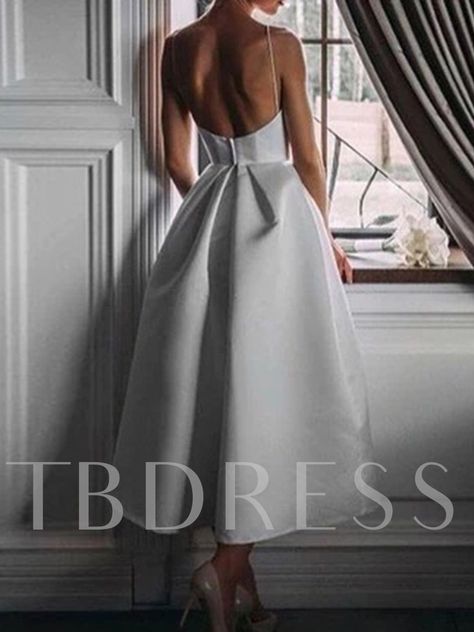 Mid-Calf Backless Sleeveless A-Line Women's Dress Prom Dress With Pockets, Puffy Prom Dresses, Wedding Dresses Spaghetti Strap, Satin Party Dress, White Prom, Dress Display, Dress Spaghetti Straps, Prom Dresses With Pockets, Unique Tea