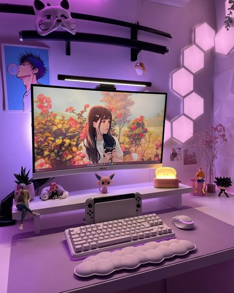 Two Monitor Setup Gaming, Minimalistic Anime Room, Anime Gaming Setup, Gamer Setup Ideas, Setup Minimalist, Gaming Desk Setup, Setup Gamer, Cozy Desk, Gamer Setup