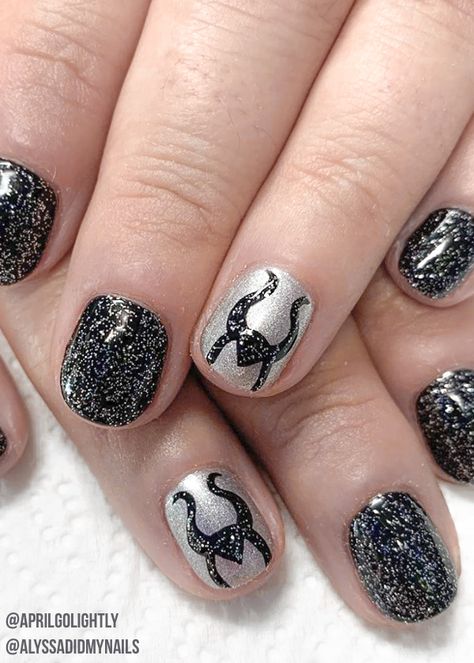 Maleficent Nails from Disney Sleeping Beauty Disney Nails Malificent, Disney Nails Villains, Malificent Nail Design Simple, Maleficent Inspired Nails, Disney Nails Black And White, Dark Disney Nails, Sleeping Beauty Nail Art, Disney Halloween Nails Simple, Maleficent Nails Designs