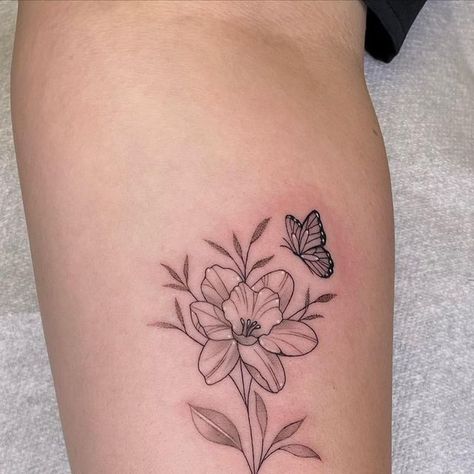 Kris Bermudez on Instagram: "What’s your birth flower ? 👀😝 #tattooshop #tattooartist #tattooideas #tattoo #tattoos #trending #fyp #flowertattoo #nametattoo #scripttattoo #orangecounty #finelinetattoo #singleneedletattoo #lineart #instagram #amazing #cursivetattoo #daintytattoo #femininetattoo #minimlisttattoo #inkedgirls @inkedmag" Tattoos Trending, Cursive Tattoos, Single Needle Tattoo, Tattoo Name, Fine Line Tattoo, Tattoo Script, Dainty Tattoos, Name Tattoo, Name Tattoos