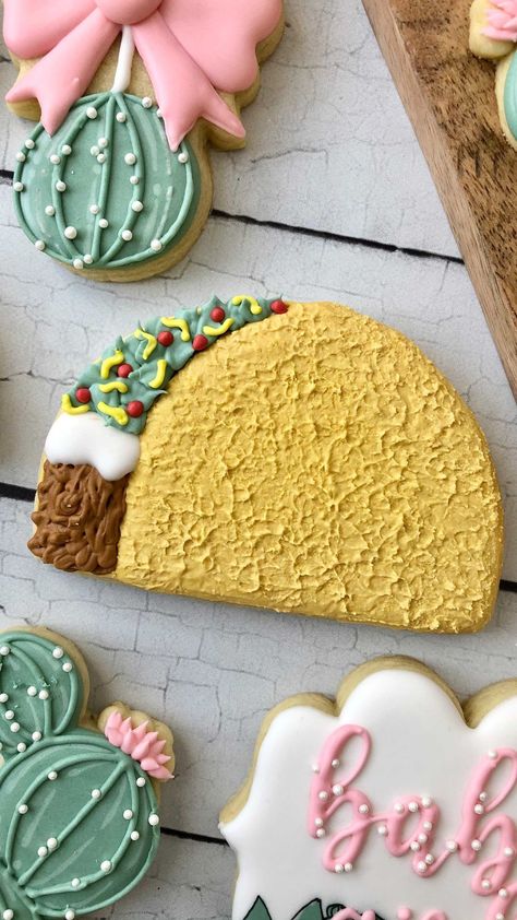 Taco Cookies, Mexican Cookies, House Cookies, Decorative Cookies, Cookie Decorations, Baby Cookies, Decorated Cookies, Shakira, Royal Icing