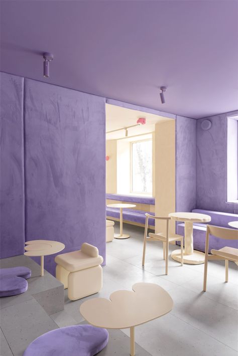 Themed Cafes, Purple Interior, Very Peri, Memphis Design, Design Del Prodotto, Home Interiors, Cafe Interior, Color Of The Year, Commercial Interiors