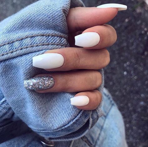 Simple Nail Ideas, Sharp Nails, Glitter Manicure, Beauty Hacks Nails, Wow Nails, Hot Pink Nails, Trending Ideas, Plaid Nails, Trendy Nail Art Designs