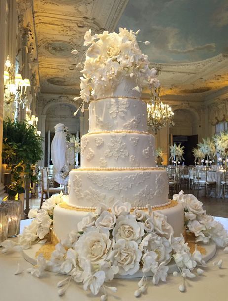 Say YES To Your Dream Wedding Cake – Wedding Estates Large Wedding Cakes, Bridal Cakes, Fancy Wedding Cakes, Extravagant Wedding Cakes, Big Wedding Cakes, Dream Wedding Cake, Extravagant Wedding, Amazing Wedding Cakes, Gorgeous Wedding Cake