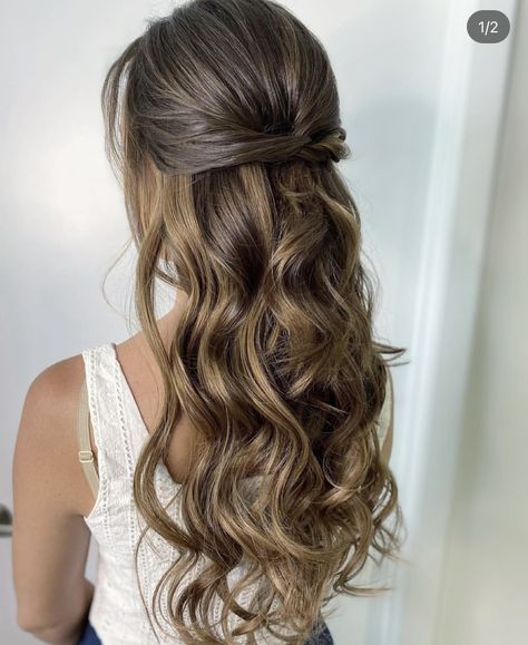 Braid Hair Style, Grad Hairstyles, Homecoming Hairstyle, Hair Stules, Bridesmaid Hair Inspo, Hairstyles Straight Hair, Bridemaids Hairstyles, Cute Prom Hairstyles, Half Updo Hairstyles