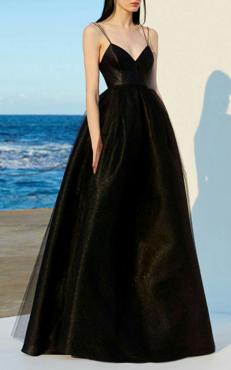 Long Party Dresses, Prom Dress Black, Robes D'occasion, 파티 드레스, Alex Perry, Vogue Australia, Maxi Dress Wedding, Dream Dresses, Gowns With Sleeves