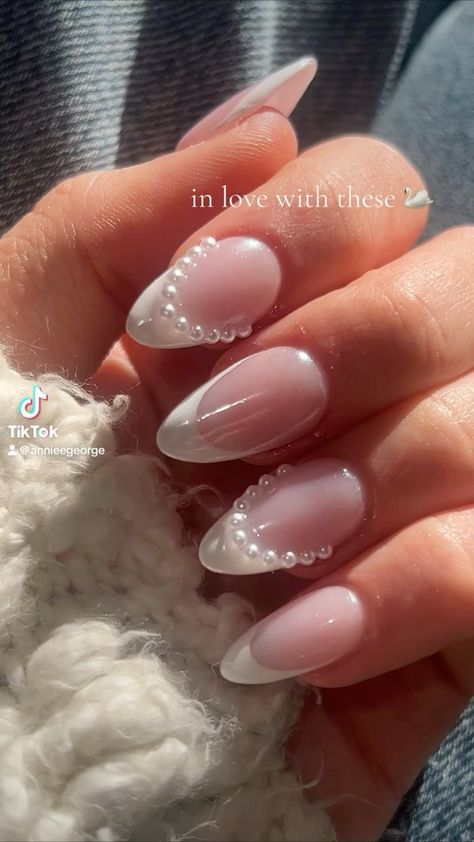 White Chrome Nails With Pearls, Pearl Bead Nails, Pearl Gem Nails, French With Pearls, Pearl Almond Nails, French Nails With Pearls, French Tips With Pearls, Nails With Pearls On Them, Pearl Nails Design