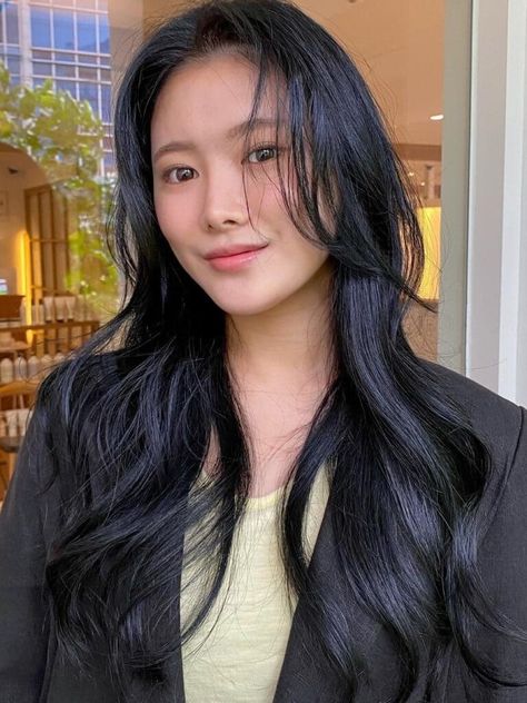 Midnight blue hair color Korean Midnight Blue Hair, Midnight Black Hair Color, Midnight Blue Hair Asian, Dark Blue Asian Hair, Deep Midnight Blue Hair, Dark Blue Brown Hair, Blue Brunette Hair, Blue Hair Without Bleach, Asian Blue Hair