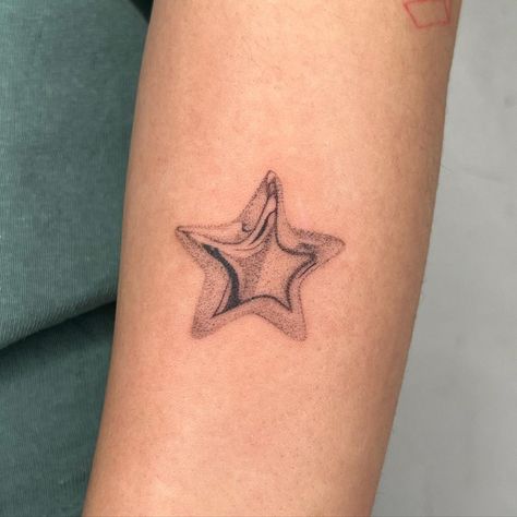 Chrome star 🤩 . . #tattoo #tattooideas #tattoos #tattooartist #tattooflash #tattooart #tattooshop #tattoostyle #tattoodesign… | Instagram Bubble Star Tattoo, Chrome Star Tattoo, Chrome Tattoo Designs, Pointilism Tattoos, Orb Tattoo, Stipple Tattoo, Chrome Tattoo, Locket Tattoos, Chrome Star