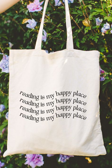 This minimalist-style tote bag is for all of you book lovers / readers! Whether you're stopping by the book store, library, or farmers market, this tote is perfect to carry for your everyday errands. Mobile Bookstore, Bookworm Gifts, Personalised Gifts Diy, Bookish Merch, Reading Aesthetic, Book Tote Bag, Bookish Things, Girly Accessories, Gifts For Bookworms