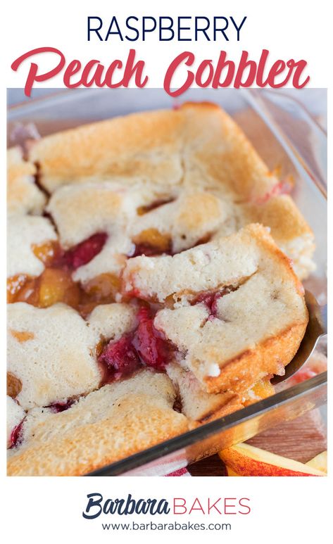 Peach cobbler is a popular southern dessert. My Raspberry Peach Cobbler is loaded with sweet peaches and tart raspberries then topped with a sweet, buttery cake-like topping.  #cobbler #peach #raspberry #barbarabakes Peach Raspberry Cobbler, Raspberry Cobbler, Cake Mix Cobbler, Egg Cookies, Peach Raspberry, Homemade Buttermilk Biscuits, Bread Puddings, Summer Eats, Southern Desserts