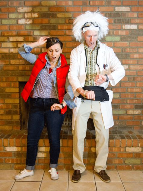 Doc Back To The Future, Back To The Future Costume, 80s Couple Costume, Bonnie And Clyde Halloween Costume, 80s Halloween Costumes, Halloween Costumes Diy Couples, Unique Couple Halloween Costumes, Future Costume, Funny Couple Halloween Costumes