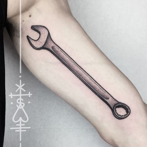 Dot-work style wrench tattoo on the left bicep Trucker Tattoo, Wrench Tattoo, Tattoos For Dad Memorial, Tool Tattoo, Mechanic Tattoo, Poppies Tattoo, Family Tattoo, Vine Tattoos, Pin Up Tattoos