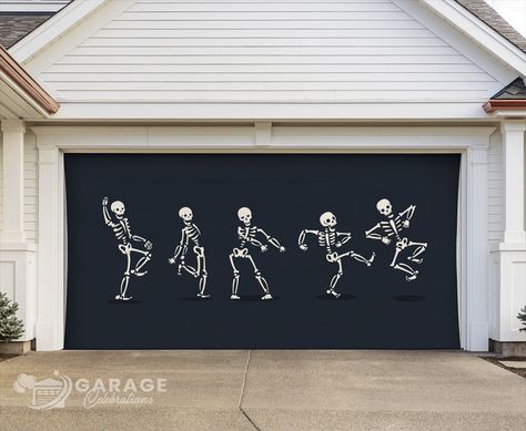 Garage Celebrations Halloween Garage Door, Halloween Run, Halloween Garage, Garage Door Decor, Best Garage Doors, Halloween Outside, Residential Garage Doors, Residential Garage, Trick Or Treaters