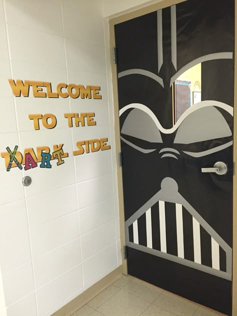 The door to my class room! My school is doing a Star Wars theme this year! So much fun!! Star Wars Deco, Star Wars Hallway Decorations, Star Wars Theme Classroom Ideas, Star Wars Door Decorations, Star Wars Door Decorations Classroom, Starwars Classroom Theme, Star Wars Christmas Classroom Door, Star Wars Classroom Decorations, Star Wars Door Hanger