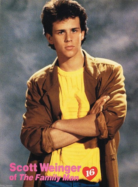 Scott Weinger, Guy Celebs, Matthew Lawrence, 80s Fashion Men, Kirk Cameron, Fuller House, Film Lovers, Old Spice, Handsome Guys