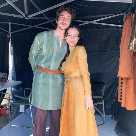 Christian Outfits Modesty, Fiona Palomo, Christian Outfits, Cory And Topanga, Journey To Bethlehem, Milo Manheim, Cute Actors, Bethlehem, Christian Clothing