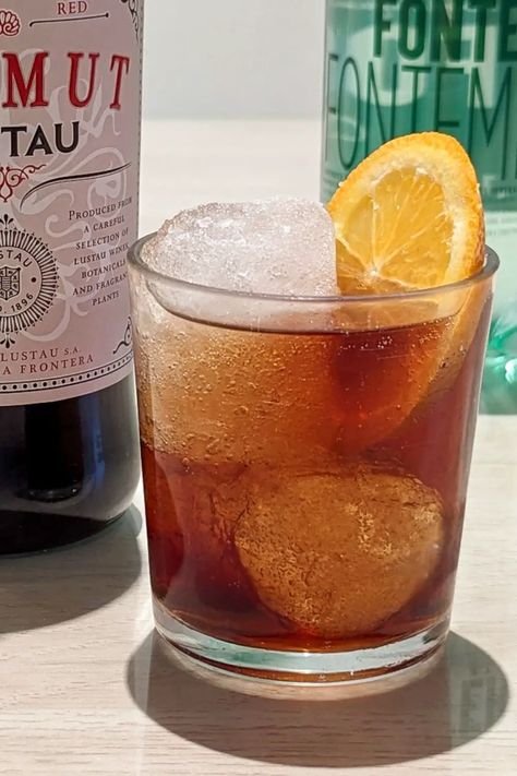 The Spanish Vermouth Cocktail Perfect Any Time Of Year Spanish Cocktails, Vermouth Cocktail, People Drinking, Tapas Party, Tapas Bar, Vermouth, Low Carb Desserts, Dinner Tonight, Cocktail Recipes