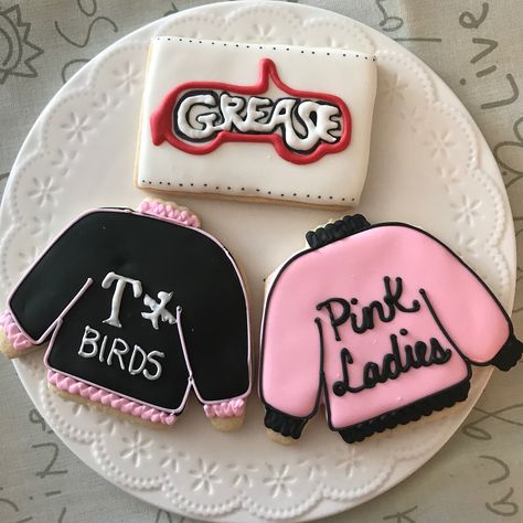 Alexandria Serrano on Instagram: “Grease cookies! #grease #greasecookies #tbirds #pinkladies #homecookedcatering #cookiefavors #ediblefavors #handmade #homemade…” Grease Cookies Decorated, Grease Cookies, Grease Birthday Party Ideas, T Birds Grease, 50s Theme Party, Grease Themed Parties, Grease The Musical, Corporate Party Ideas, Cakesicles Ideas