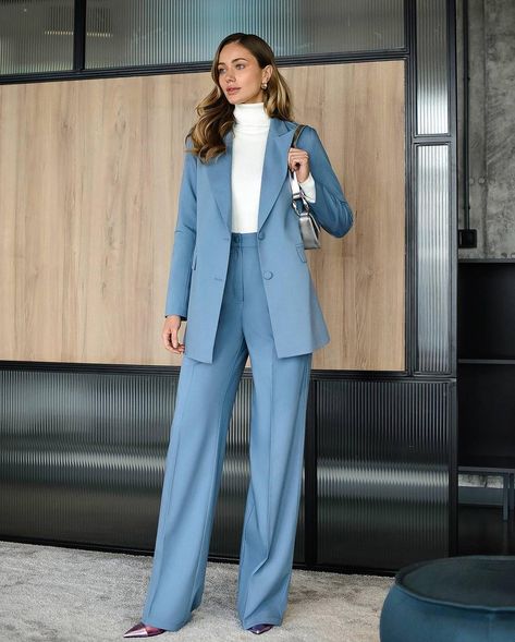 Gray Single Breasted Blazer with Wide Leg Pants Our new pants suit is the epitome of elegance and comfort combined. The wide-leg palazzo pants add sophistication to your look while ensuring excellent style and a relaxed fit. Explore a wider selection on website✨ Female Suits, Jumper Suit, Exam Season, Female Suit, Outfits Girl, Single Breasted Blazer, Palazzo Suit, Wide Leg Palazzo Pants, Corporate Outfits