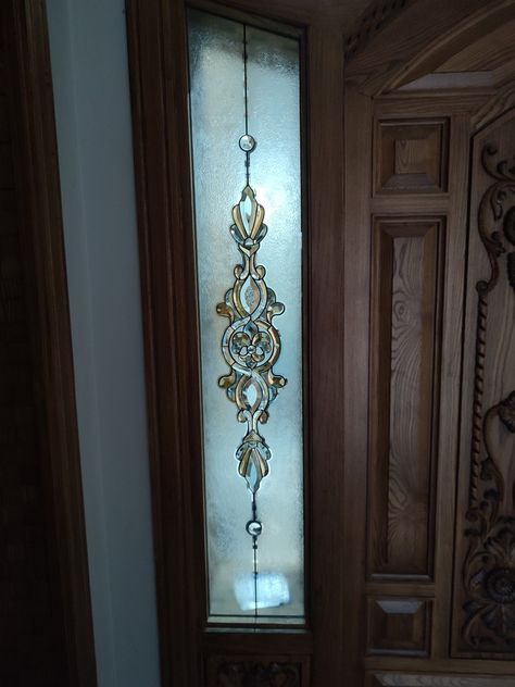 Main Door Window Glass Design, Beveled Glass Doors, Etching Designs, Window Glass Design, Glass Etching Designs, Glass Door Design, Zen Interiors, Door Glass Design, Pooja Room Design