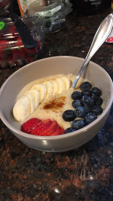 Fake Breakfast Photos, Breakfast Fake Snap, Meal Snap, Uk Breakfast, Breakfast Snap, Bartender Drinks Recipes, Breakfast Pictures, Oat Bowls, Airport Pictures