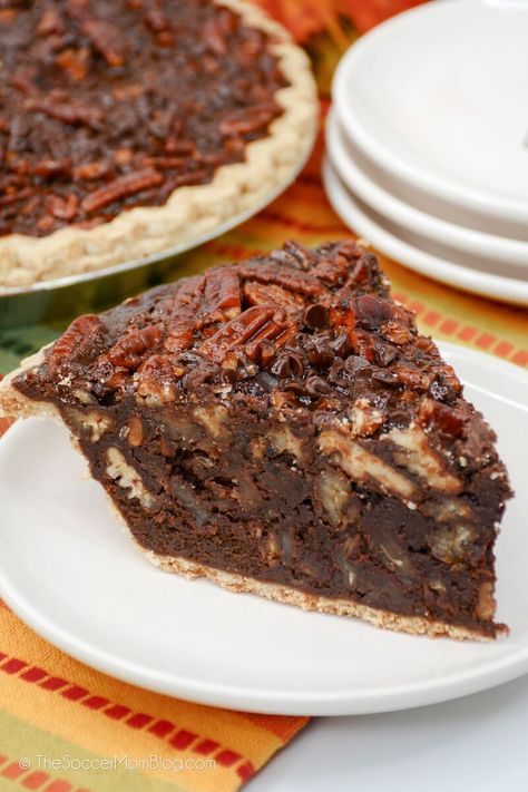 Coconut Molasses Pie, Texas Pecan Fudge Pie, Dreamy Fudge Pie, Night Hawk Chocolate Fudge Pie, Chocolate Fudge Pecan Pie, Texas Pie Recipe, Pies Recipes Easy, Pecan Fudge Pie, Texas Pecan Pie Recipe