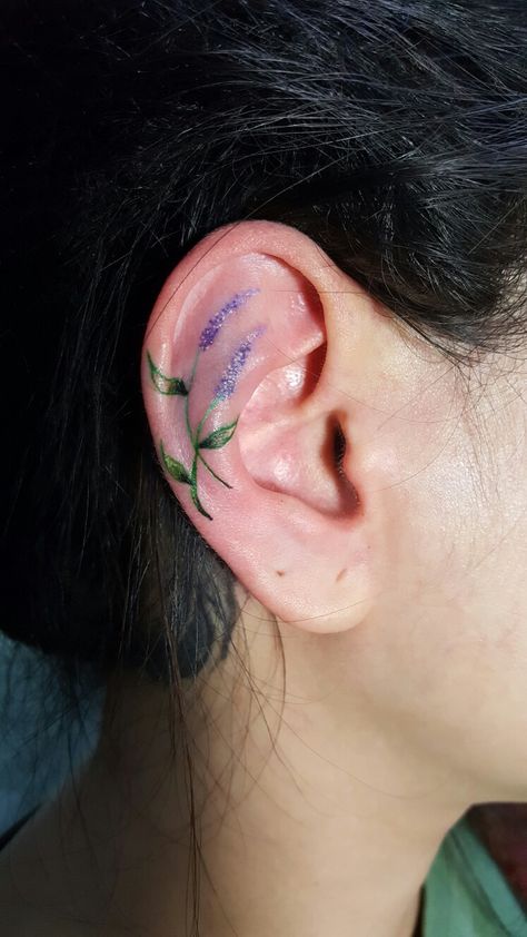 23 October 2016 Lavender ear @ Soul Ink Tattoo by Kenji (RM180 for both) Lavender Ear Tattoo, Lilac Tattoo, Space Tattoo, Ear Tattoo, Ink Tattoo, Body Art Tattoos, I Tattoo, Cool Tattoos, Tatting