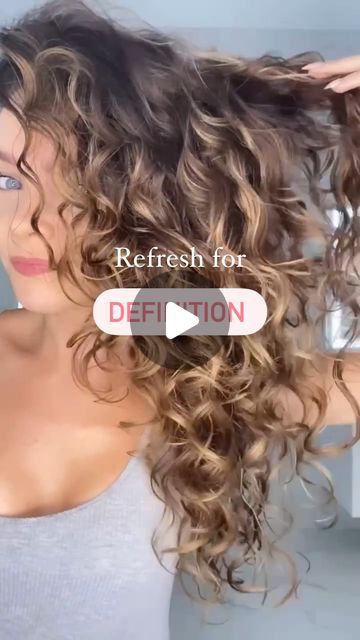 Short Wavy Curly Hair, Lus Brands, Diy Curls, Irish Sea Moss, Mist Spray Bottle, Poofy Hair, Bounce Curl, Healthy Hair Routine, Sea Moss Gel