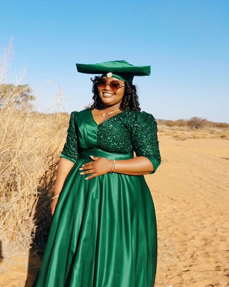 Namibia traditional attire Herero Dress, African Attire Dresses, Green Themed Wedding, Long Gowns, Sewing Tutorials Clothes, Lace Styles, Design Dresses, African Print Dress, Fashionista Clothes