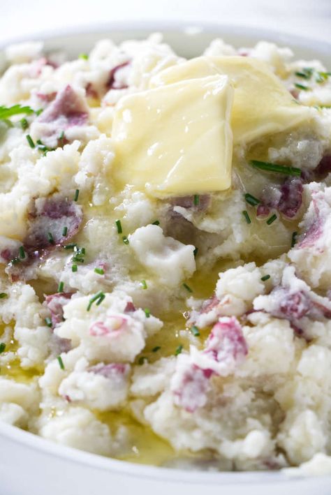 Red Potato Recipes Mashed, Horseradish Mashed Potatoes, Mashed Red Potatoes, Red Potato Recipes, Mashed Potatoes Recipe, Baby Red Potatoes, Mashed Potato Recipes, Potatoes Recipe, Red Potatoes