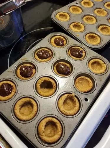 Fudge Puddle Cookies, Fudge Puddles, Fudge Pudding, Sweet Condensed Milk, Winter Treats, Cupcake Tins, Mini Muffin Pan, Cookie Crumbs, Festive Treats