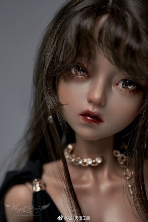 Sister Dolls, Poses Women, Doll Aesthetic, Fantasy Art Dolls, Gothic Dolls, Unique Dolls, Black Love Art, Smart Doll, Hair Stylist Life