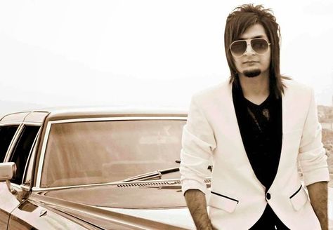 HD wallpapers: Bilal Saeed HD Wallpaper  Bilal Saeed  pictures @taylorcaps_dk  By TaylorCaps Vikkee Dk & Dawood khan DK  ♡ Bilal Saeed, Boy Poses, Mens Pants Fashion, Free Hd Wallpapers, I Phone, Wallpaper 4k, Car Wallpapers, Hd Wallpapers, Beauty Photography