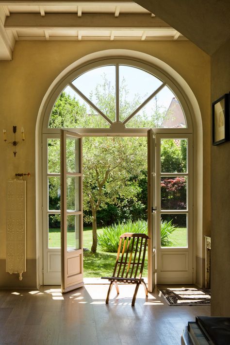 . Arched Entry Doors, French Doors Living Room, Doors Living Room, Pretty Windows, Arched French Doors, Modern Country House, Lover House, Gaming Studio, Door Decks