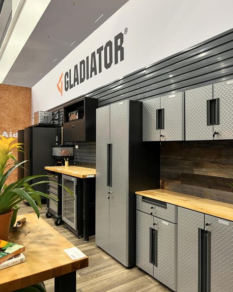 Gladiator Flex Garage Cabinet System Gladiator Garage Storage, Garage Cabinet Systems, Gladiator Garage, Garage Organisation, Garage Cabinet, Garage Makeover, Garage Cabinets, Organization Solutions, Garage Organization