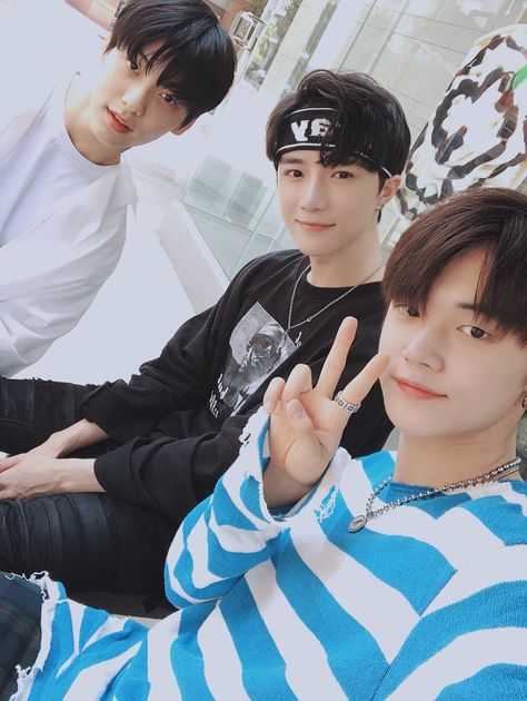 #txt #soobin #choisoobin #beomgyu #choibeomgyu #yeonjun #choiyeonjun Tomorrow X Together, The Dream, Kpop Groups, Girls Out, Monsta X, K Idols, Bigbang, Shinee, Got7