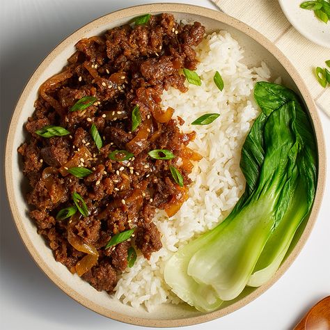 Beyond Beef Bulgogi Rice Bowl CREATED BY: Eric (@erictriesit) Serves: 2 Beef Bulgogi Rice Bowl, Bulgogi Rice Bowl, Beyond Beef Recipes, Beef Bulgogi Bowl, Vegan Bulgogi, Beef Rice Bowls, Bulgogi Bowl, Eric Chou, Veggies And Rice