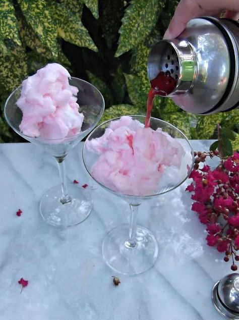 What's For Supper?: Cotton Candy Martini Cocktails With Cotton Candy, Alcohol Drinks With Cotton Candy, Candyfloss Cocktail, Cotton Candy Sparkling Wine, Cocktail With Cotton Candy On Top, Cotton Candy Vodka, Cotton Candy Martini, Cotton Candy Cocktail, Vodka Martini