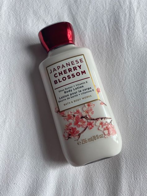 Cherry Shampoo And Conditioner, Bath And Body Works Cherry Blossom, Bath Body Works Lotion, Bath And Body Works Japanese Cherry Blossom Lotion, Cherry Blossom Body Wash, Bath & Body Works, Bath Fizzers, Future Aesthetic, Japanese Cherry Blossom Bath & Body Works Set