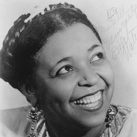 Ethel Waters Ethel Waters, Hollaback Girl, Slicked Back Ponytail, Beauty Crush, Josephine Baker, Black Actresses, Vintage Black Glamour, Beautiful Natural Hair, Hair Icon