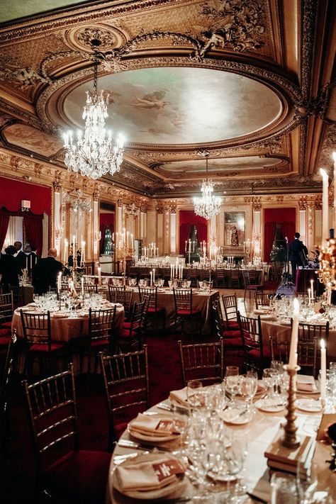 Metropolitan Club Nyc, Winter Glam Wedding, City Winter Wedding, Candlelit Wedding Reception, New York City Winter, 2026 Wedding, Candlelit Wedding, Winter Wedding Venues, Wedding Nyc