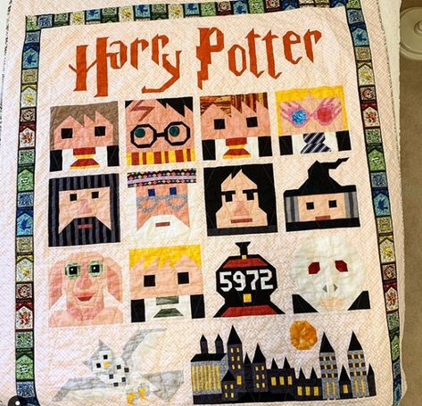 Harry Potter Quilt Pattern Free, Harry Potter Quilts, Harry Potter Quilt Pattern, Harry Potter Baby Quilt, Harry Potter Patch, Potter Nails, Quilted Art, Harry Potter Knit, Arrow Quilt