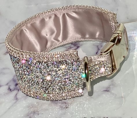 Real Rhinestone Bling Big Dog Collar, Silver Satin Lined, Modern Metal Buckle Classy Faceted Diamonds Elegantly Lined Glam Diy Bling Dog Collar, Dog Jewelry Collar, Big Dog Collars, Bling Dog Collars, Rhinestone Dog Collar, Dog Bling, Diamond Dogs, Cute Dog Collars, Fancy Dog